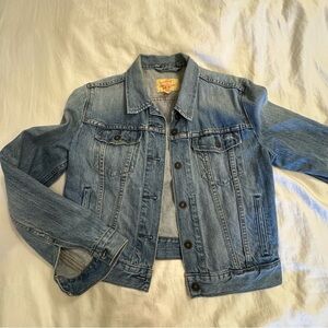 Levi’s Denim Jacket - Size: Large